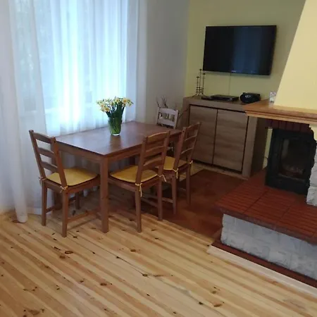 Domek Letniskowy Zacisze Guciów Zewnętrze zdjęcie